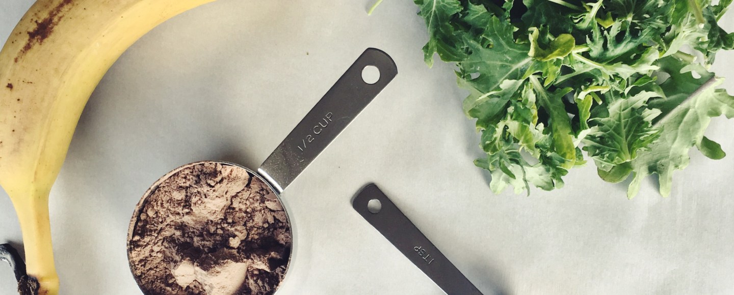 Chocolate almond spice smoothie